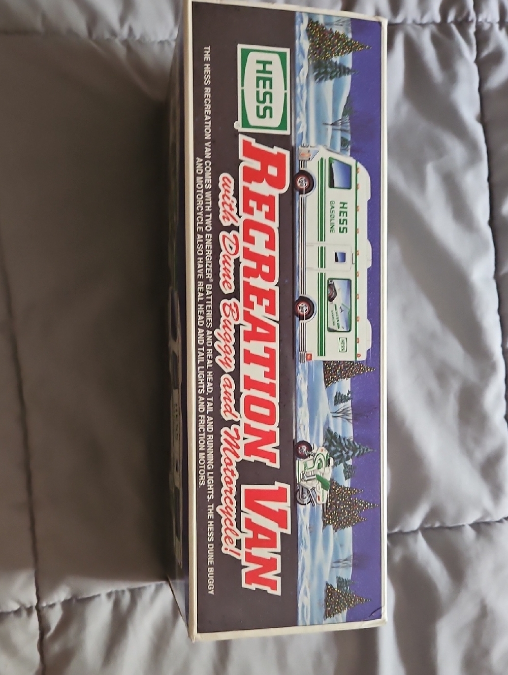 HESS 1998 Recreation Van Toy - White and Green